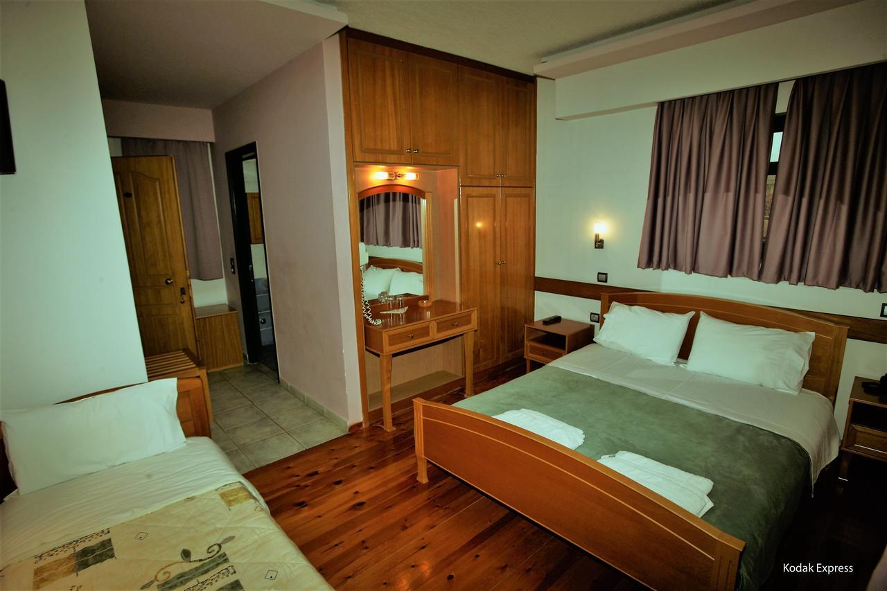 Elikonio Hotel Agia Anna  Luaran gambar