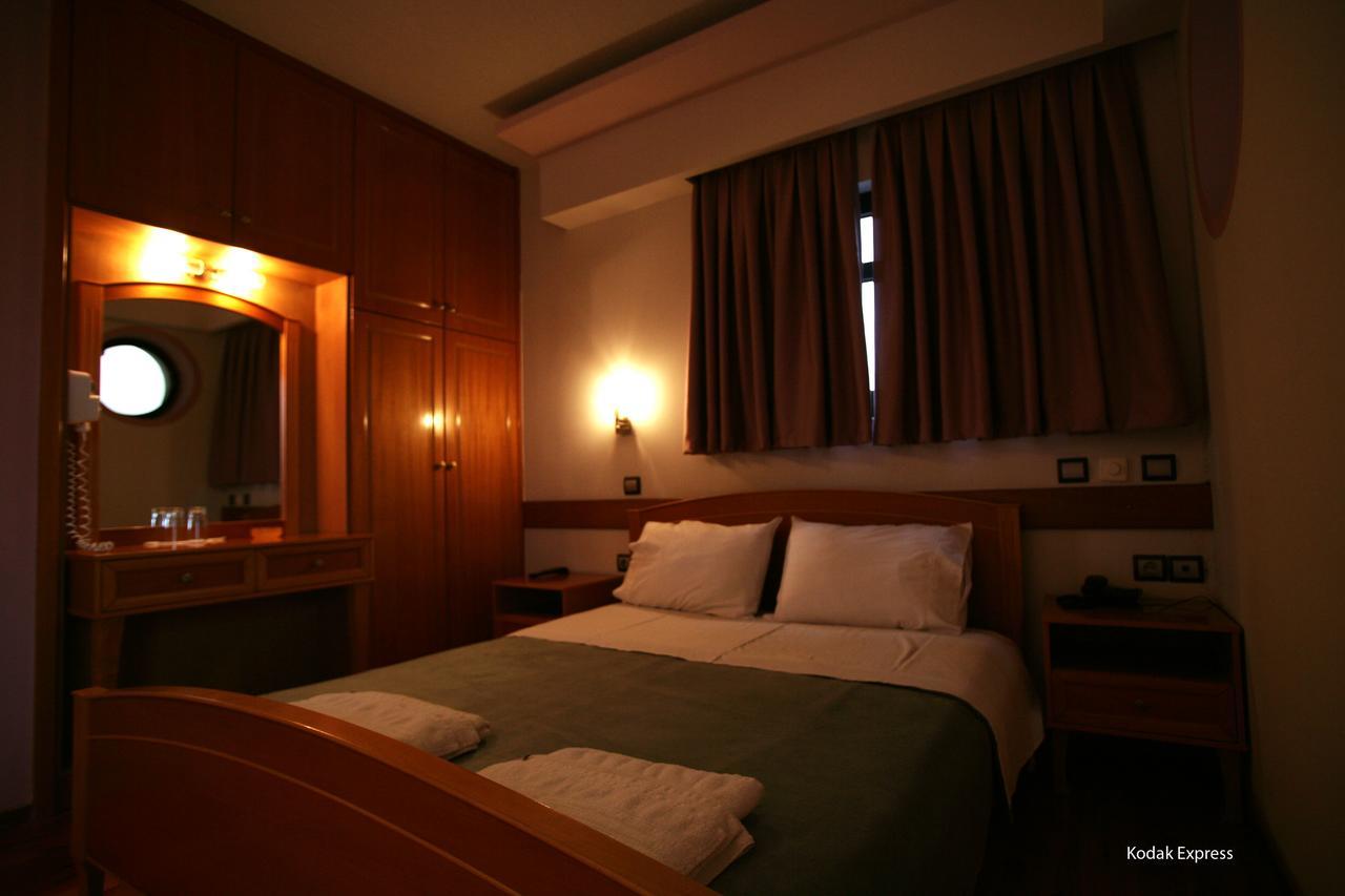 Elikonio Hotel Agia Anna  Luaran gambar