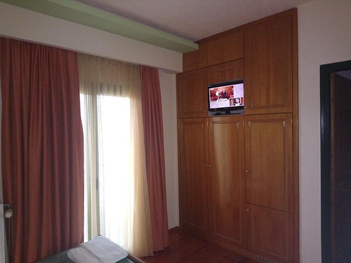 Elikonio Hotel Agia Anna  Luaran gambar