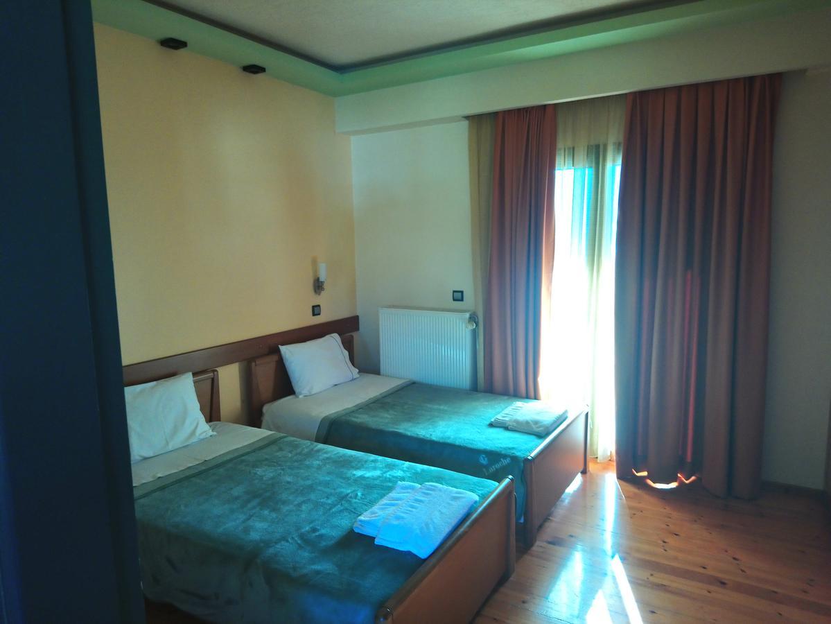 Elikonio Hotel Agia Anna  Luaran gambar