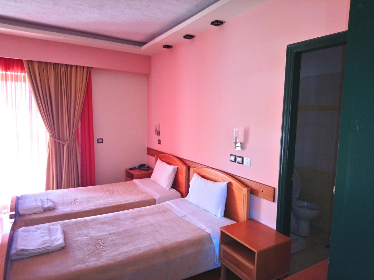 Elikonio Hotel Agia Anna  Luaran gambar