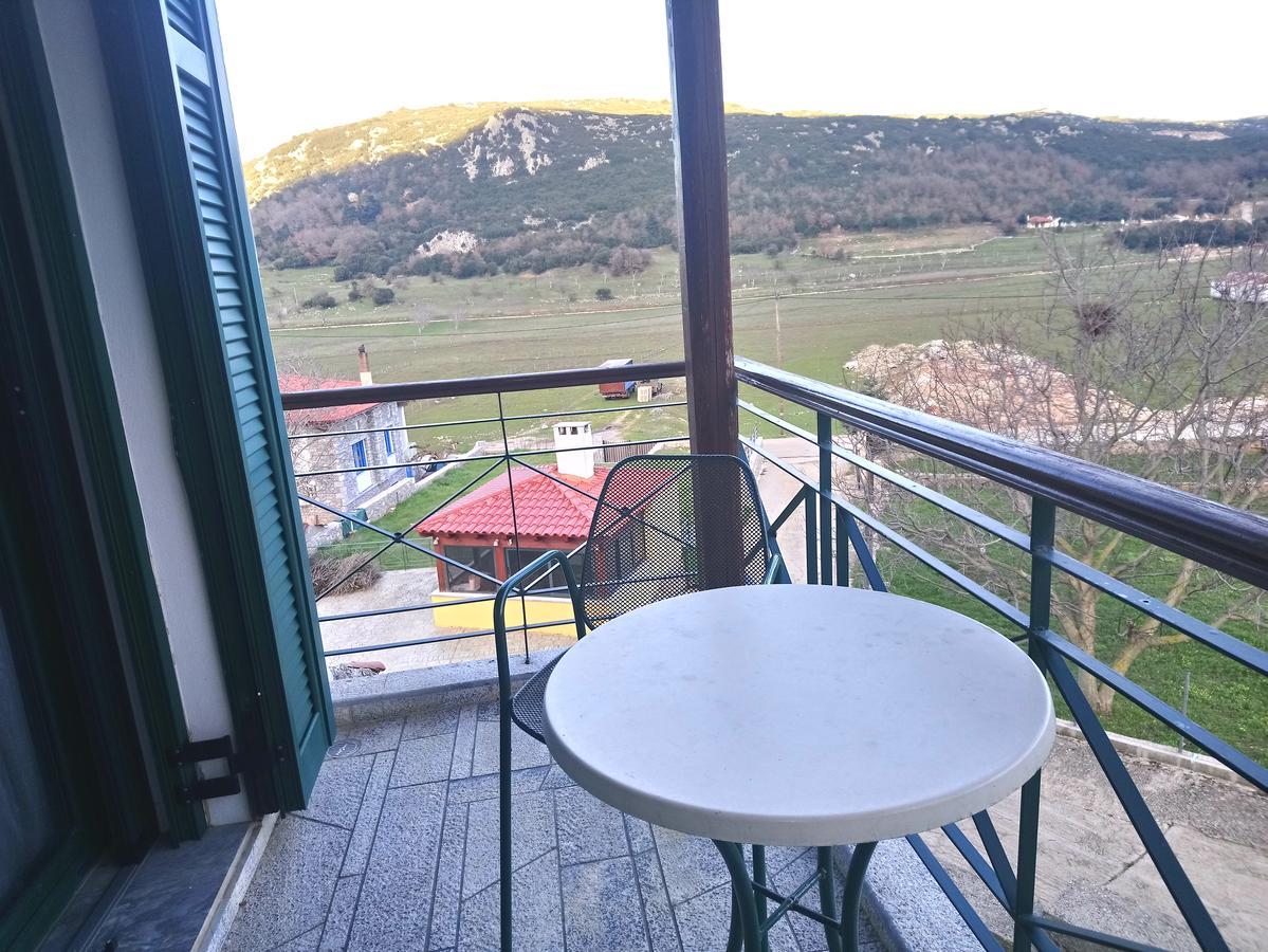 Elikonio Hotel Agia Anna  Luaran gambar