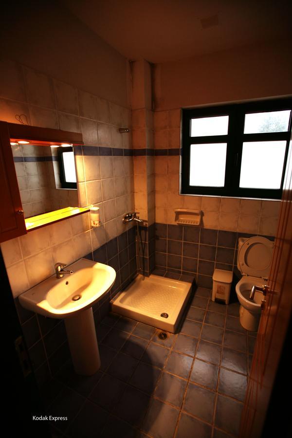 Elikonio Hotel Agia Anna  Luaran gambar